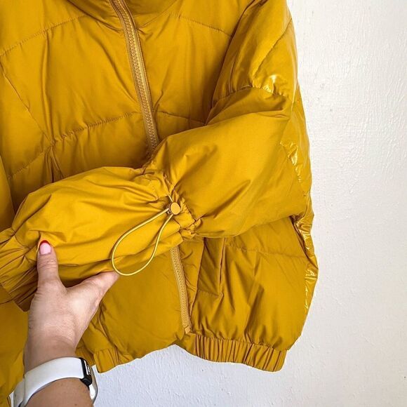 Cabi Puff Piece Style 4228 Acid Yellow Puffer Jacket Women’s XS Asymmetrical - Picture 8 of 16